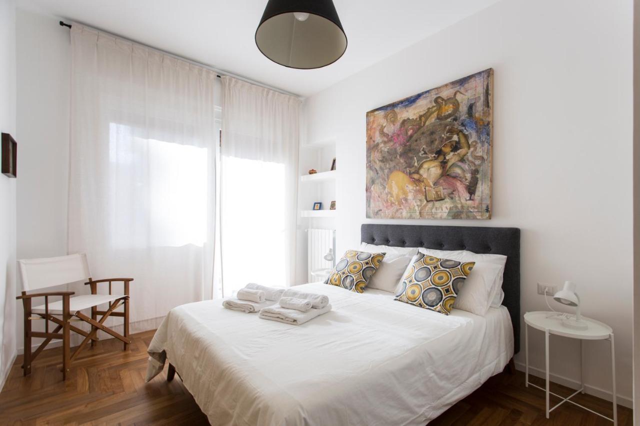 Appartement Dimora Toledo à Naples Extérieur photo