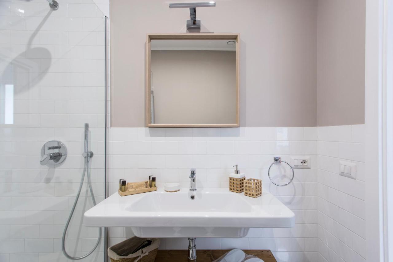 Appartement Dimora Toledo à Naples Extérieur photo